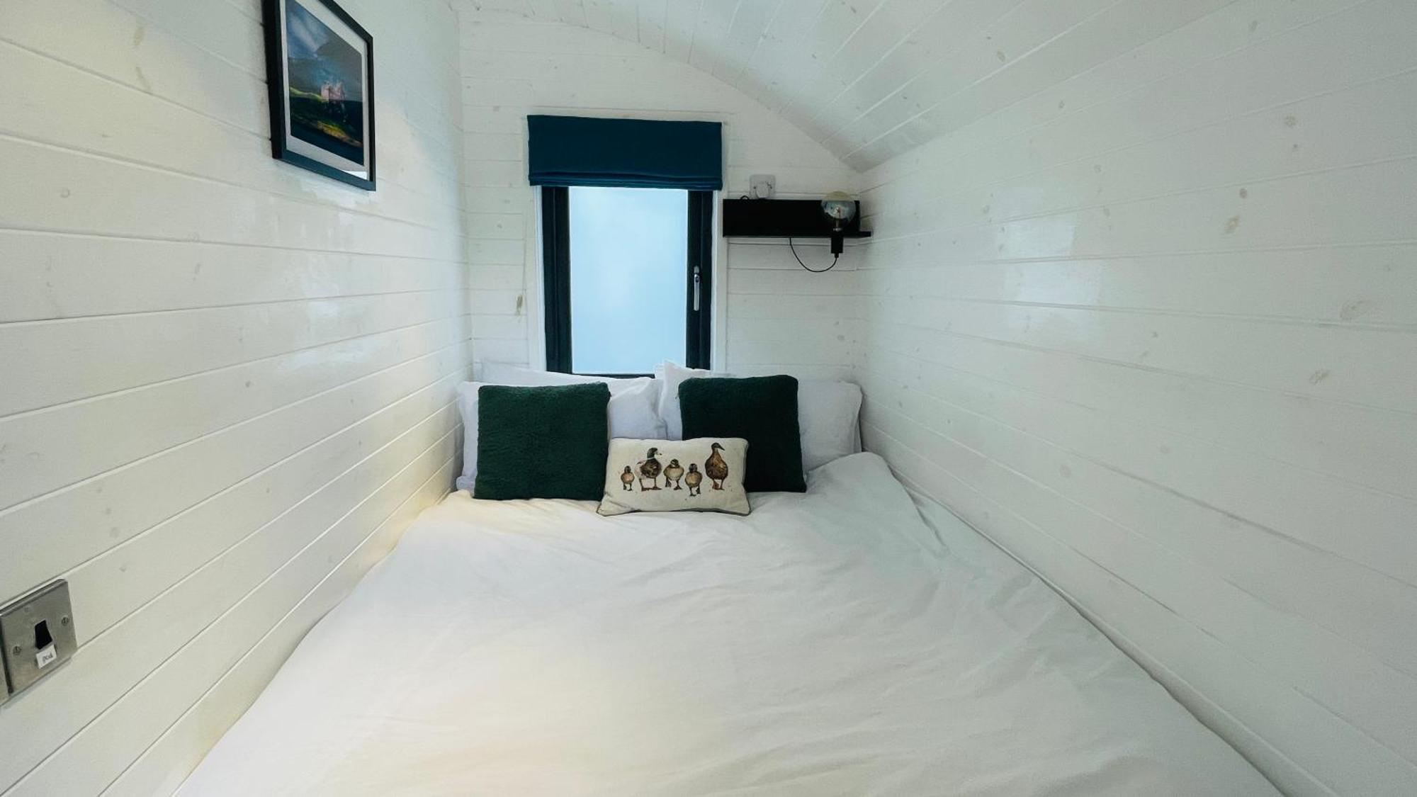 Hideaway Pod Near Loch Ness For A Tranquil Retreat Lejlighed Lewiston Eksteriør billede